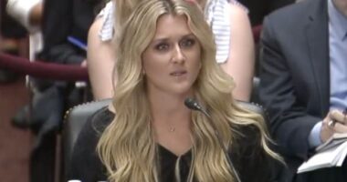 Riley Gaines Dolphin Kicks ‘Old Deranged Man’ Keith Olbermann After He Tries Dunking on Her Athleticism – RedState