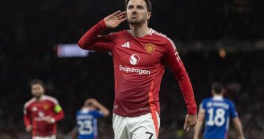 Mason Mount came off the bench to score twice as Man United reached a Europa League final
