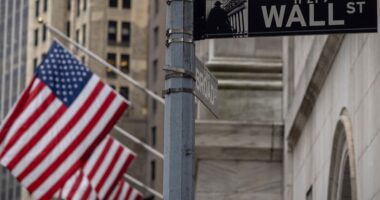 S&P 500 scores best May since 1990, but stocks end month with fresh tariff worries