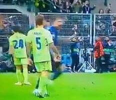 Inigo Martinez (yellow and green kit) appeared to spit on Francesco Acerbi in the aftermath of Inter Milan's penalty