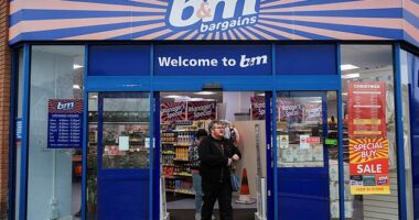 To many shoppers' delight, budget retailer B&M is now stocking rare varieties of Cadbury's Marvellous Creations which is normally only found Down Under