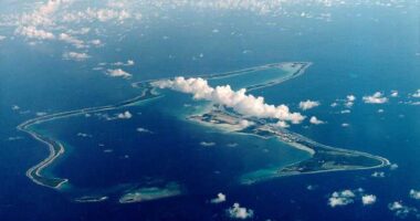 Starmer blocked from completing Chagos deal by High Court judge in dramatic intervention