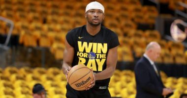 Steve Kerr Shares His 'Key' Questions on Jonathan Kuminga Role