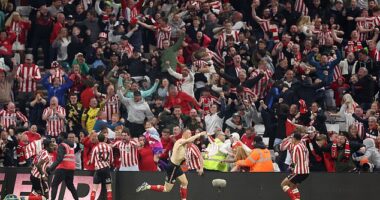 Dan Ballard's dramatic late winner sparked chaotic scenes as Sunderland beat Coventry