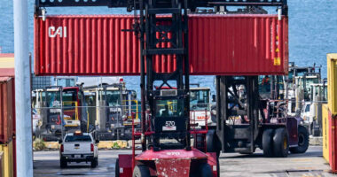 This veteran investor crunches the numbers and sees the risk of a full-blown bear market