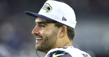 Vikings Give Cousins' Old Number to Howell, Ignite Fan Ridicule