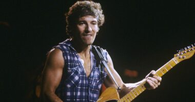 10 Greatest Bruce Springsteen Songs Ever, Ranked