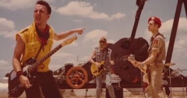 10 Songs That Define 1980s Punk Rock