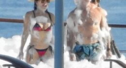 If the half-naked foam party on a mega-yacht hasn't tipped you off, here's the message: It's Jeff Bezos and his big, fat, incel wedding!