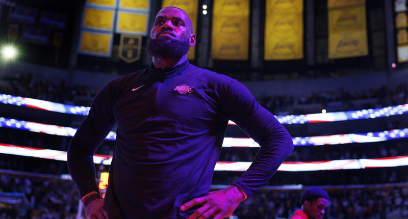 4 Teams Linked to Potential LeBron James Trade: Insider