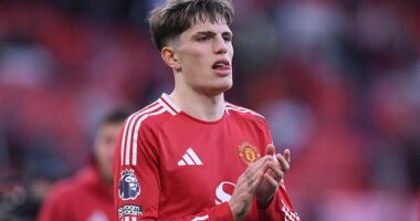Manchester United are looking to sell winger Alejandro Garnacho during the summer window
