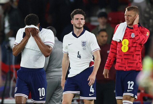 England slipped to a 3-1 defeat by Senegal on Tuesday on a dismal night for the Three Lions