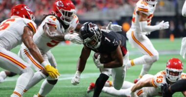 Atlanta Falcons Raheem Morris and Bijan Robinson Developing Bond