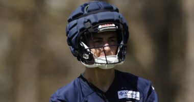 Bears Predicted to Cut Veteran After Colston Loveland News