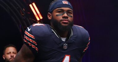 Bears Trade Pitch Swaps D'Andre Swift for Bills RB James Cook