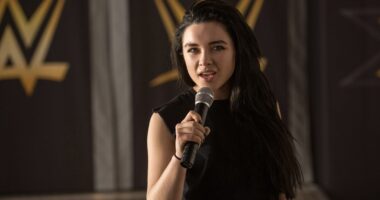 Before Midsommar & Little Women, Florence Pugh's First Major Role Was In This 2019 Sports Movie