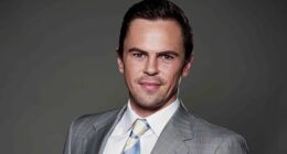 Former Foxtel executive Fraser Stark has died at the age of 48, following a battle with illness