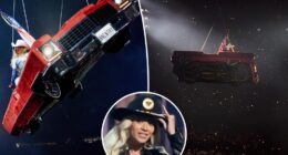 Beyoncé left dangling midair during 'Cowboy Carter' tour performance