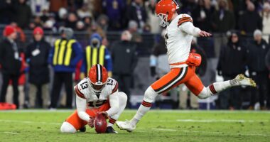 Browns' Starter Gets Harsh Warning From Insider Ahead of Training Camp