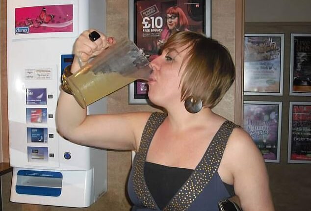 Amy Deards is pictured while still drinking, she was a heavy drinker from the age of 16