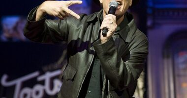 Country music icon Ronnie McDowell suffered a medical incident onstage which left him slurring his words and brought to a Pennsylvania hospital