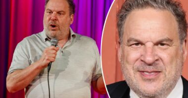 'Curb Your Enthusiasm' star Jeff Garlin walks out of standup show over $800 check