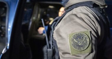 DHS, Police in WA Make Anti-ICE Crew Very Unhappy With Response to Their Barricade – RedState