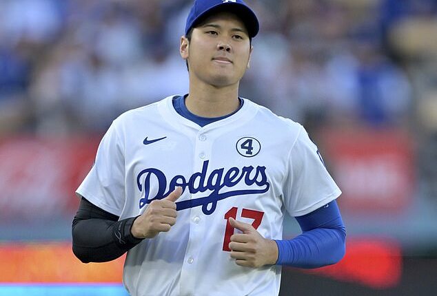 Shohei Ohtani will be the Dodgers' starting pitcher against the San Diego Padres on Monday night