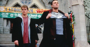 Dogma: Kevin Smith Confesses Secrets of Infamous Boardroom Scene and Mooby the Golden Calf