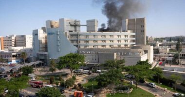 Global stocks fall, oil futures rise, on a report U.S. may soon strike Iran