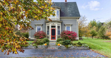 Home sales remain sluggish as some ‘stubborn sellers’ refuse to give in on price