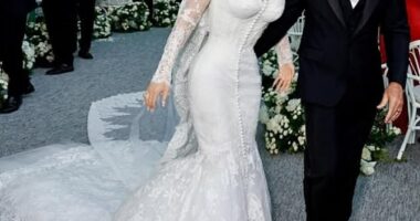 Lauren Sanchez in her Dolce & Gabbana wedding dress as she weds Jeff Besos during their Venice nuptials