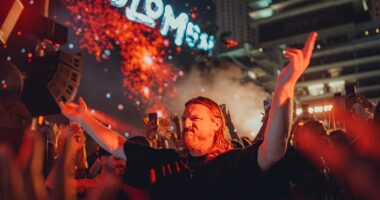 Dubbed the 'Ibiza of the East', Dubai offers its own unique style of house-driven events which brings a luxurious, high end feel to the genre of music