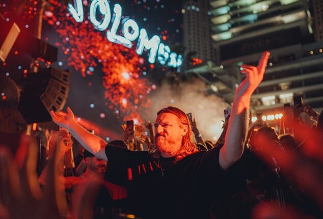 Dubbed the 'Ibiza of the East', Dubai offers its own unique style of house-driven events which brings a luxurious, high end feel to the genre of music