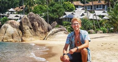 Mike Holp, 38, was broke and stressed out in America. He decided to quit his job and move to Thailand where he's now living in luxury while working as a content creator