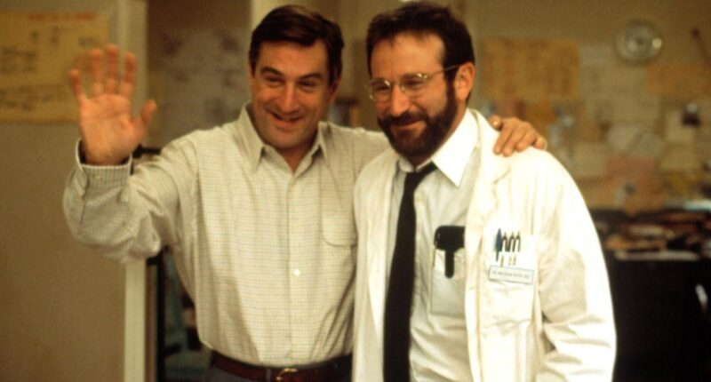 In the Same Year as 'Goodfellas,' Robert De Niro Pulled a Complete 180 Starred in This Robin Williams Drama