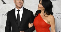 After a two-year engagement, Amazon tycoon Jeff Bezos and former journalist Lauren Sánchez are set to marry next week in Venice, Italy , among a star-studded guest list