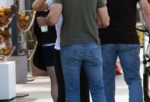 Jennifer Garner and her boyfriend John Miller were the ultimate cute couple on Sunday morning