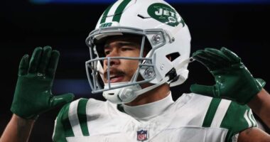 Jets 'Expected' to Trade Allen Lazard After Aaron Rodgers Move