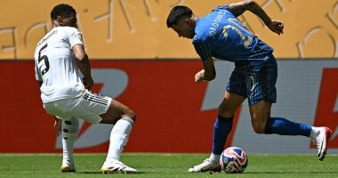 Jude Bellingham angrily berated a linesman after a throw in was given to Saudi side Al-Hilal