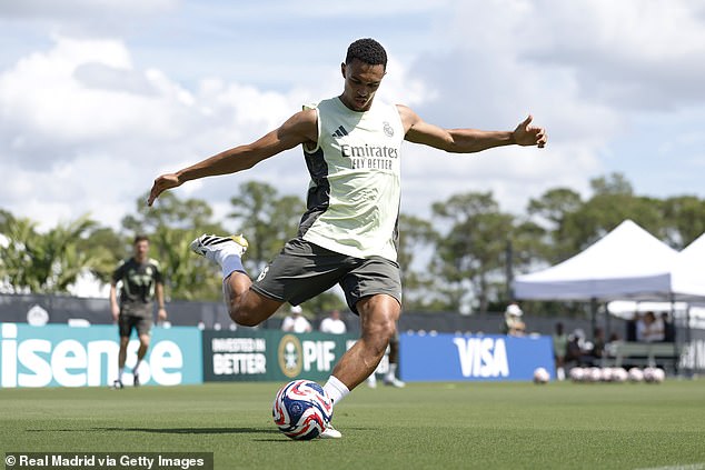 Trent Alexander-Arnold has come under fire as he prepares to make his debut for Real Madrid