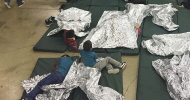 Minnesota Democrats, Including Tim Walz, Cutting Illegal Immigrants Out of Medical Assistance – HotAir
