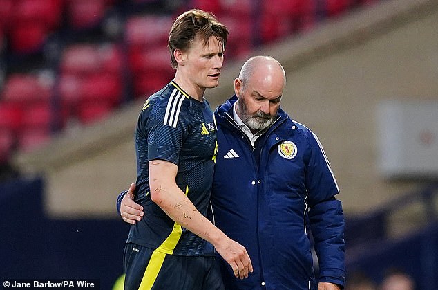 Scott McTominay has pulled out of the Scotland squad with an injury picked up against Iceland
