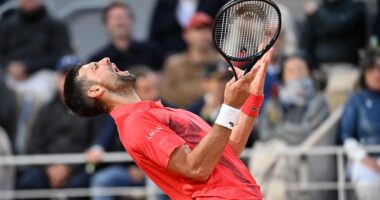 Celebrity Net Worth logo