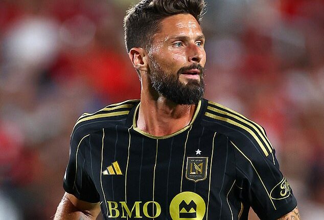 Olivier Giroud has left LAFC and reportedly accepted a one year contract proposal from Lille