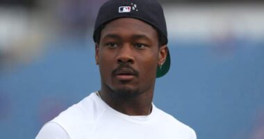 Patriots OC Josh McDaniels Sends Message on Stefon Diggs