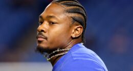Patriots' Stefon Diggs Sends Message on Rehab 'Work'