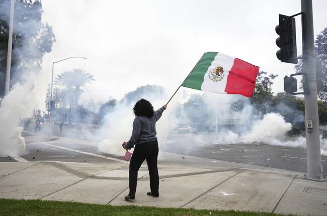 Republicans 'Seize' and 'Pounce' on Mexican Flags at Riots, You Know – HotAir
