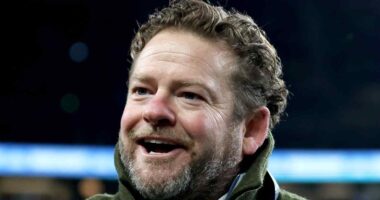 Seahawks Reward All-Pro Talent With Record Breaking Extension