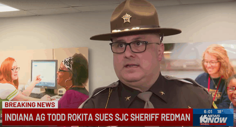 Sheriff Argues He Can't Be Prosecuted For Ignoring ICE